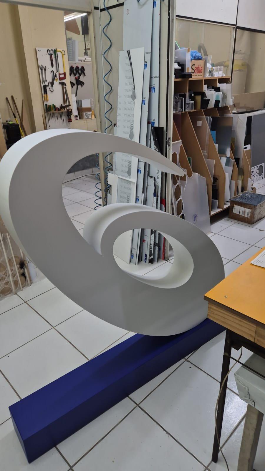 Letra Caixa / ACRILICO/PVC/MDF/METAL - 36
