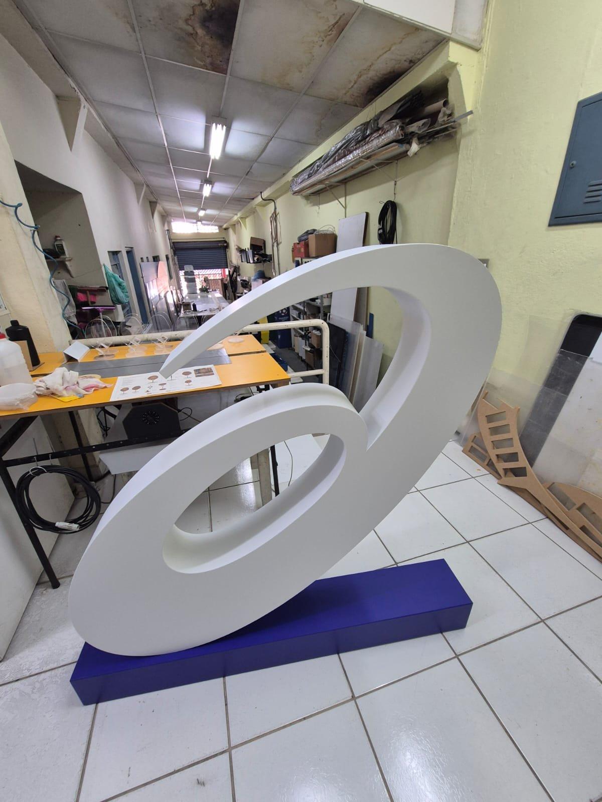 Letra Caixa / ACRILICO/PVC/MDF/METAL - 40