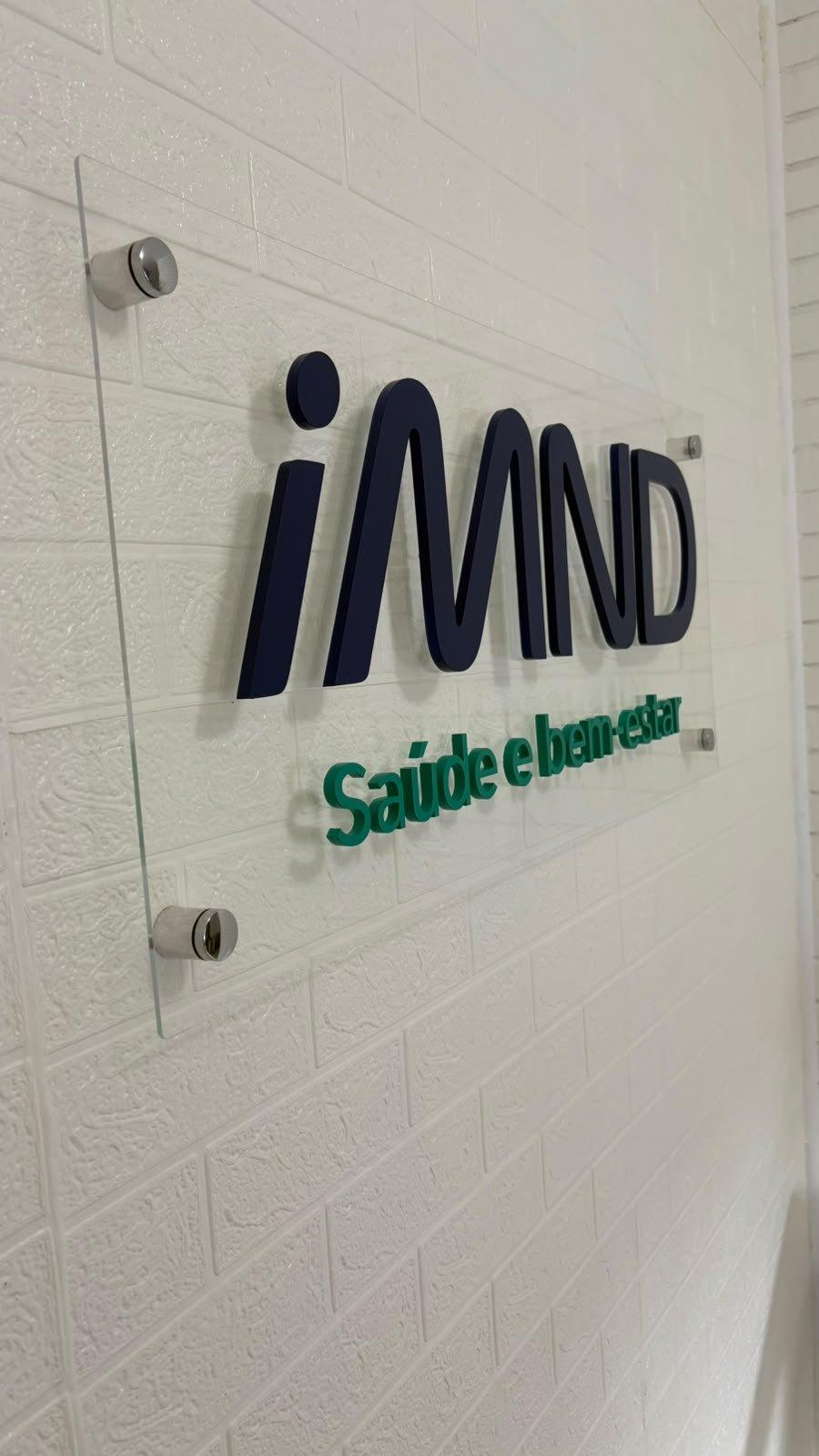 Letra Caixa / ACRILICO/PVC/MDF/METAL - 46
