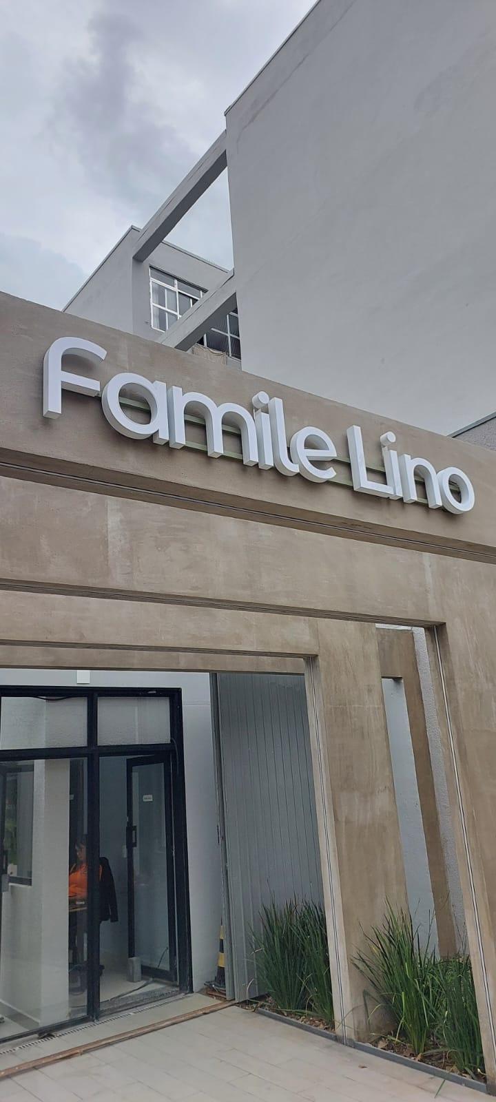 Fachada Comercial
